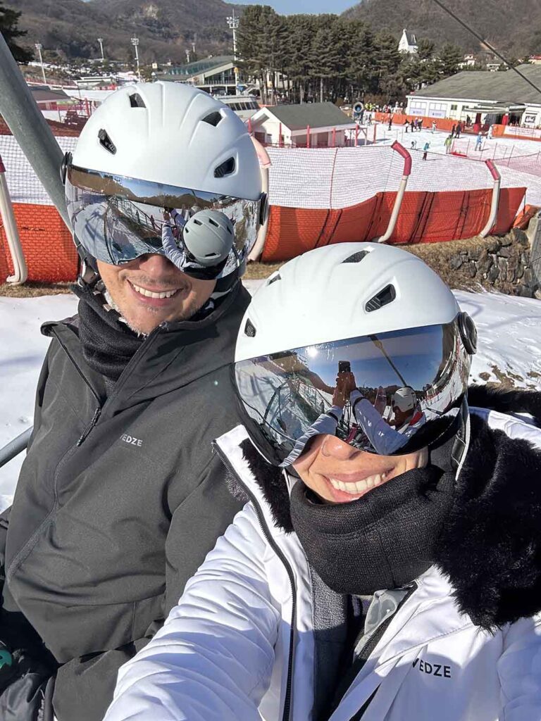 Subindo teleférico no Jisan Forest Resort